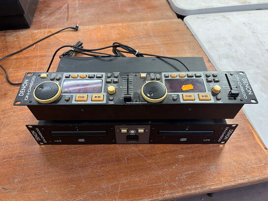 DJ system DENON DN-D4500 CD/MP3