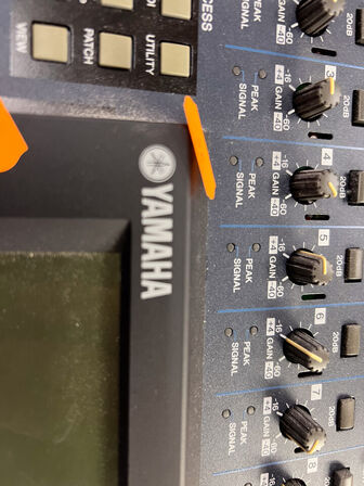 Mixerpult YAMAHA 01V96