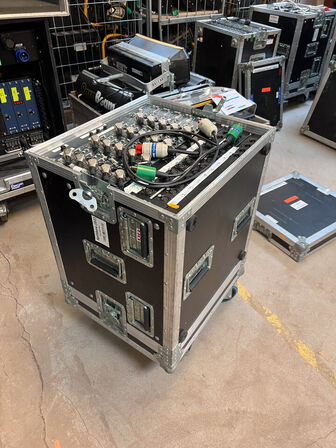 Splitbox m. BSS MSR-602II & MSR-604II 