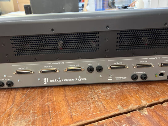 Mixerpult AVID DIGIDESIGN C24