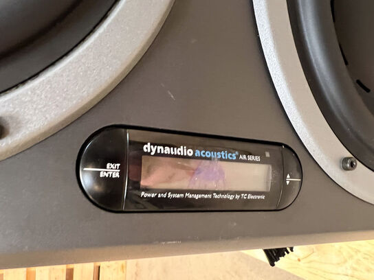 3-vejs aktiv studiemonitor DYNAUDIO AIR 25