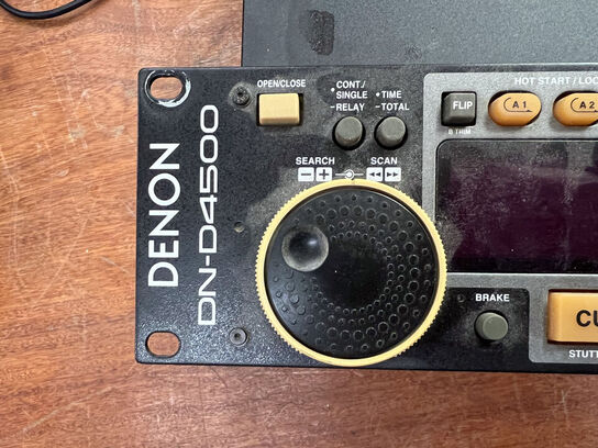 DJ system DENON DN-D4500 CD/MP3