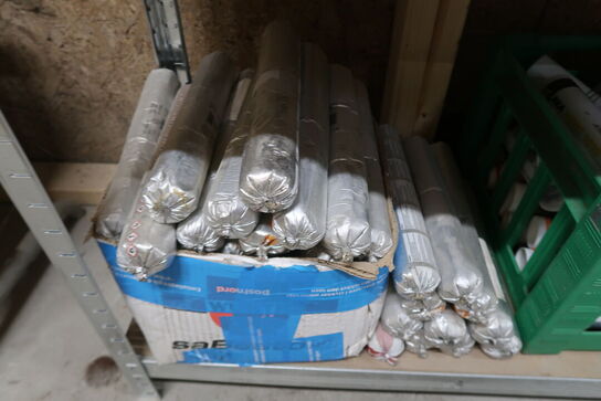 Tøm indhold på reolen