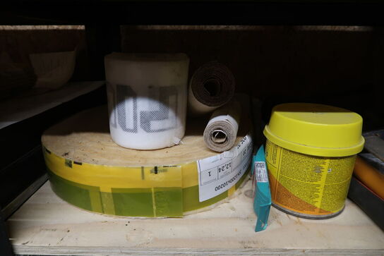 Tøm indhold på reolen