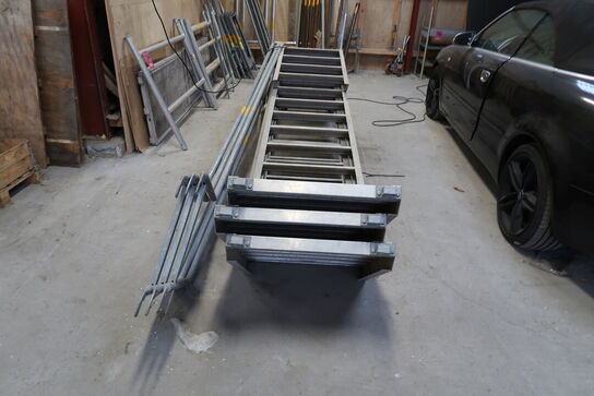 3 stk. stilladstrapper med gelænder 