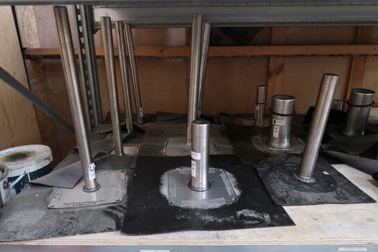 Stort parti Tagbrønde m.m. 