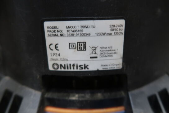 Industristøvsuger, Nilfisk Maxxi II 