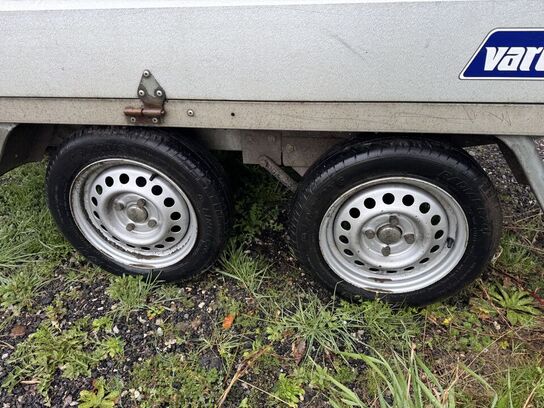 Boogietrailer, Variant 1300 kg	