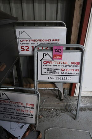 6 stk. Byggepladsskilte