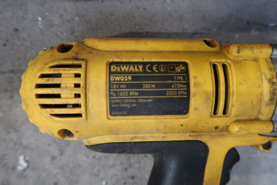 8 stk. DeWalt akku maskiner 