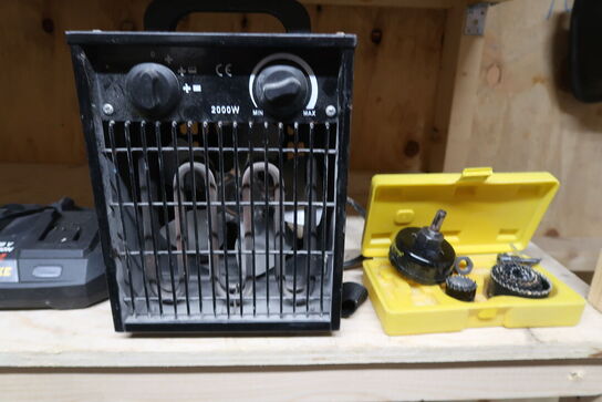 Tøm 3 hylder for indhold 