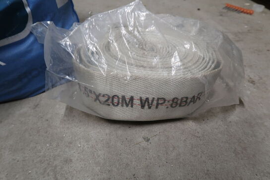 Ca. 8 slanger PVC HOSE 1.5"X20M WP: 8 BAR
