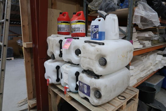 Station med diverse væsker 