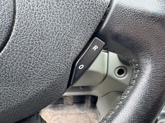 Varebil, NISSAN PRIMASTAR 2,0 DCI