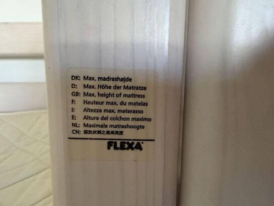 Børneseng med rutsjebane FLEXA