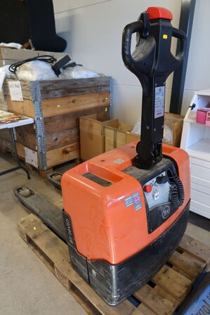 El-palleløfter BT Levio LWE 130 (Læs beskrivelse)