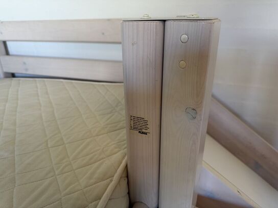 Børneseng med rutsjebane FLEXA