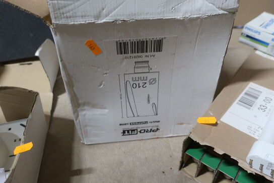 Div. værktøj og varelager