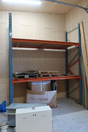 Pallereol med indhold