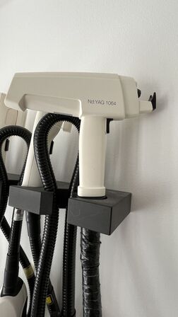 Klinik Skou P/S under konkurs - Laserbehandlingudstyr, Hudplejeprodukter, Inventar