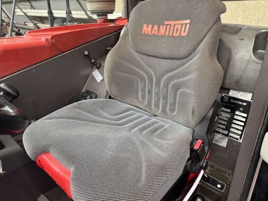 Teleskoplæsser, Manitou MLT 526