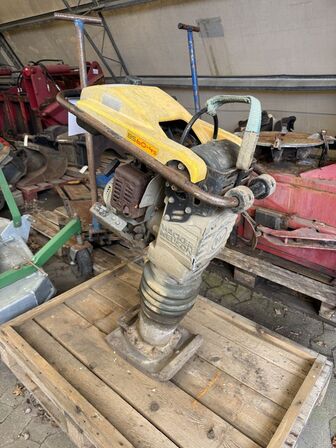 Stamper, Wacker Neuson WM 100