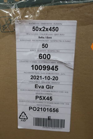 10 kasser med paprør