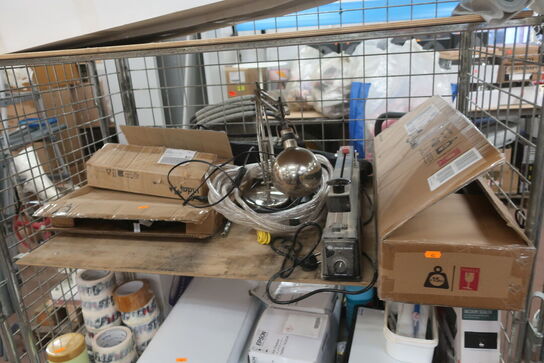 Fotolys, lampe, fedtsprøjte m.m 