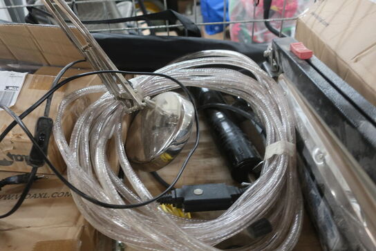 Fotolys, lampe, fedtsprøjte m.m 