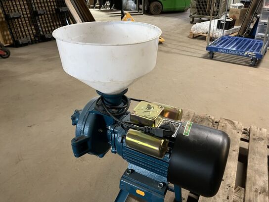 Elektrisk kornmøllekværn