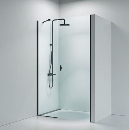 DLA45 Strømberg Lucca 45 svingdør med sidepanel, 8mm klart glas, sort profile