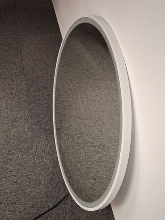 Hvidt Rund Spejl med lys og spejlafdugger 900mm