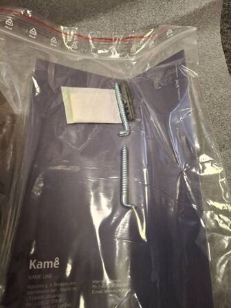 Ny Massive Eg Hylde 40x8x12cm