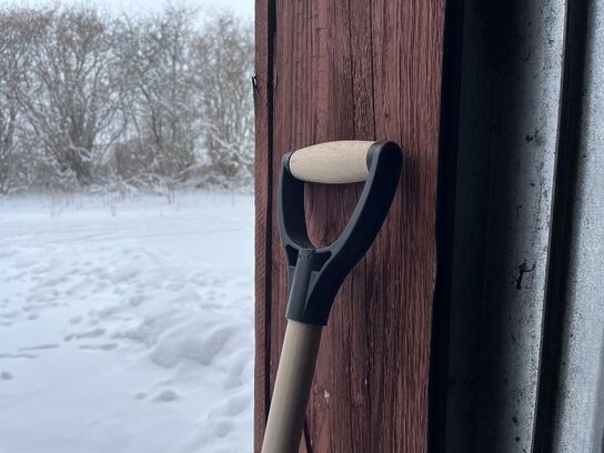 10 stk. sneskovle (usamlet og ubrugt)