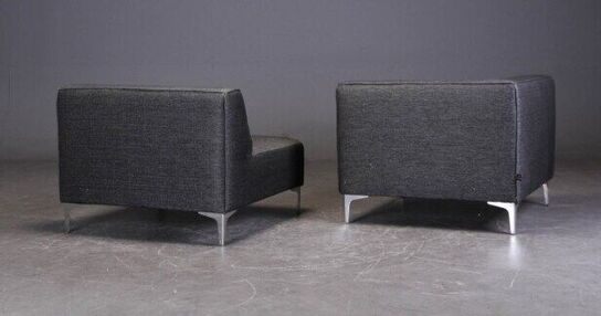 Ny 2 personers modulsofa i koksgrå. Designet af Morten Voss.  (læs beskrivelse)