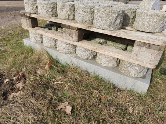 Palle med granitsten