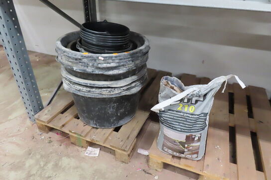 Parti murerbajler og gulvspartel