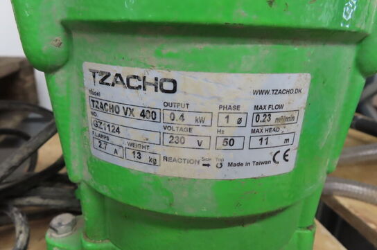 1 stk dykpumpe og en vægtstangspumpe