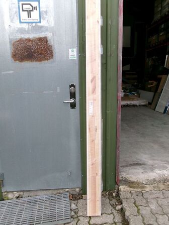 Karmsæt t/brand- og lyddør m/bund