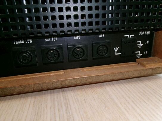 Gammel radio ITT SCHRAUB-LORENZ