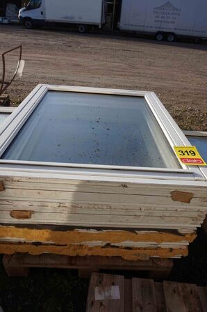 4 stk Vinduer 94x116,5 cm (MOMSFRI) 