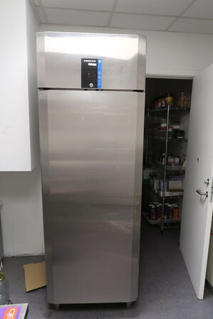 Industri fryseskab, Porkka Inventus F7 SS 