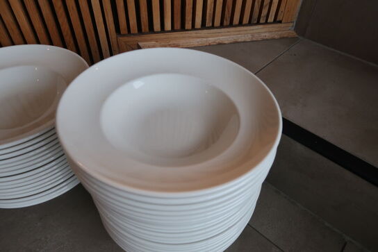 56 stk. dybe tallerkner, Figgjo