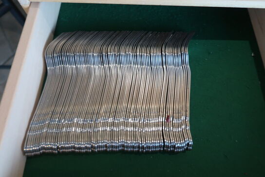 Stort parti bestik & glas