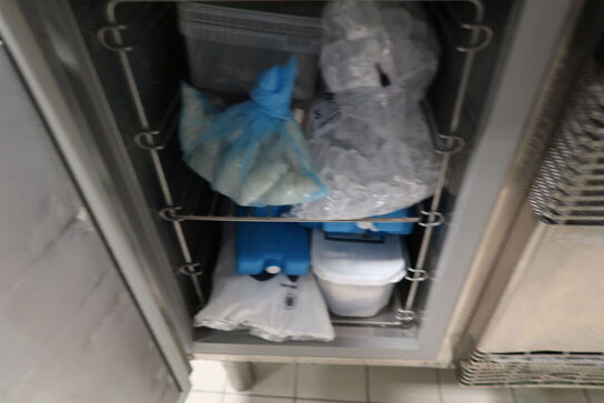 Industrifryser, Zanussi med indhold