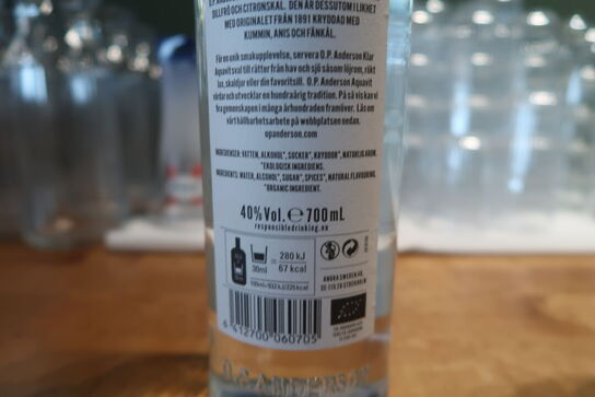 2 flasker O.P. Anderson Aquavit 