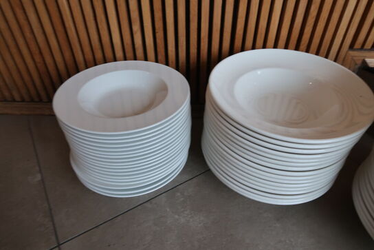 56 stk. dybe tallerkner, Figgjo