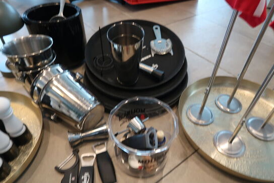 Diverse restaurant artikler