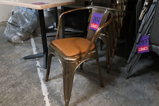 31 stk. Bistrostol i metallisk stål 