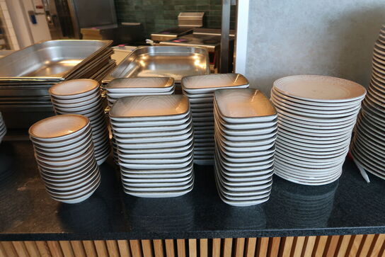 126 stk. skåle, tallerkner, ID Fine